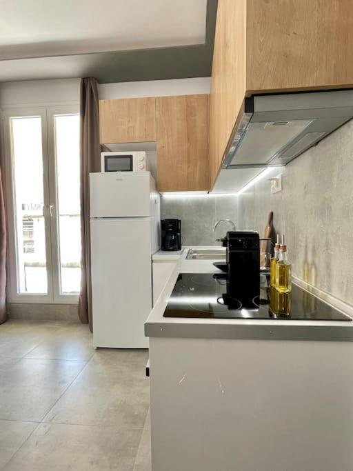 Domus City Apartment With Wonderful Balcony Salonicco Esterno foto