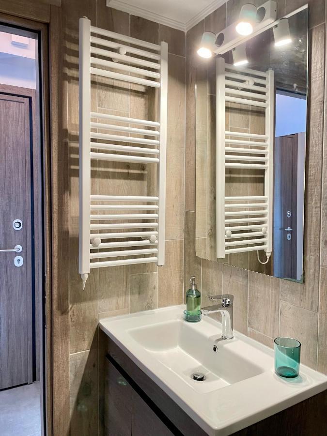 Domus City Apartment With Wonderful Balcony Salonicco Esterno foto